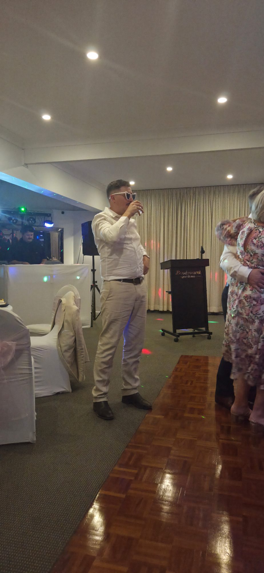 Mathew and Nicola Wedding 032
